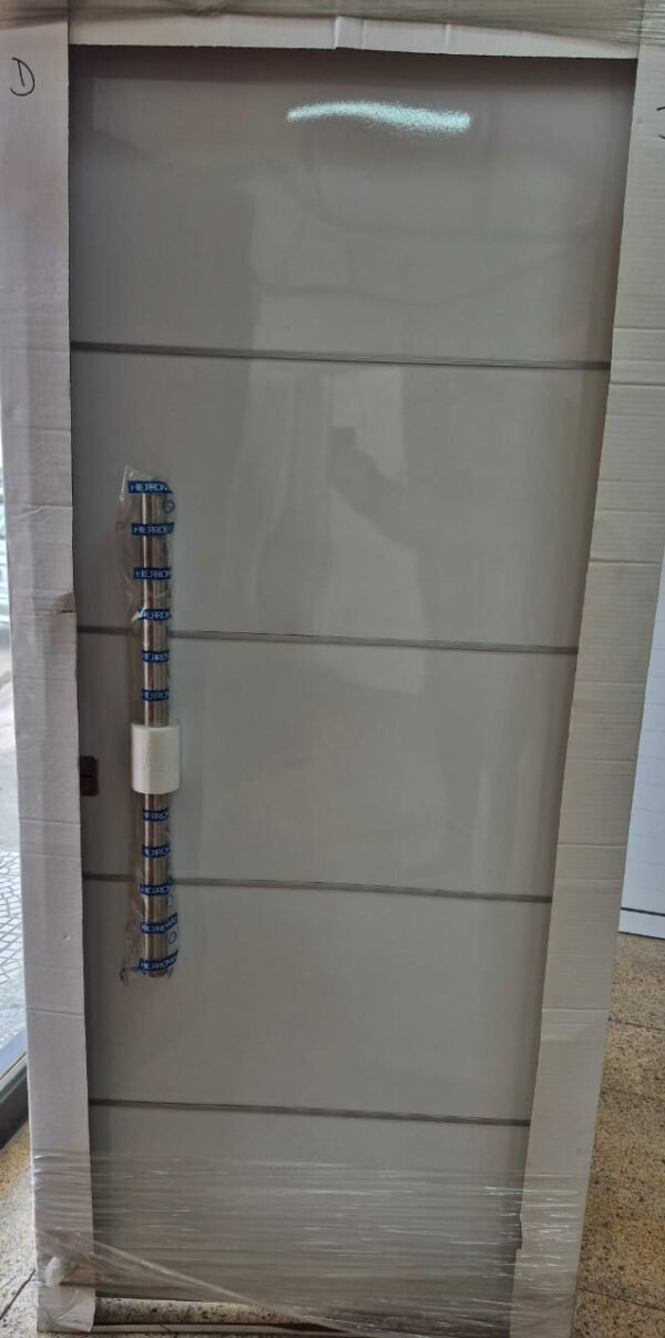 Puerta Modelo 877 Hierromas